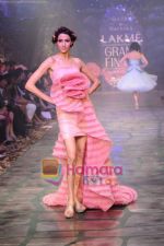 Model walk the ramp for Gauri Nainika show at Lakme Fashion Week 2011 Day 5 in Grand Hyatt, Mumbai on 15th March 2011 (67).JPG